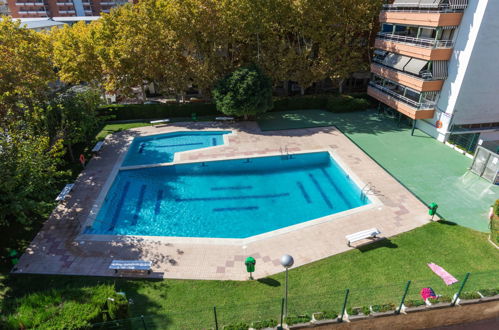 Foto 1 - Apartamento de 3 quartos em Salou com piscina e vistas do mar