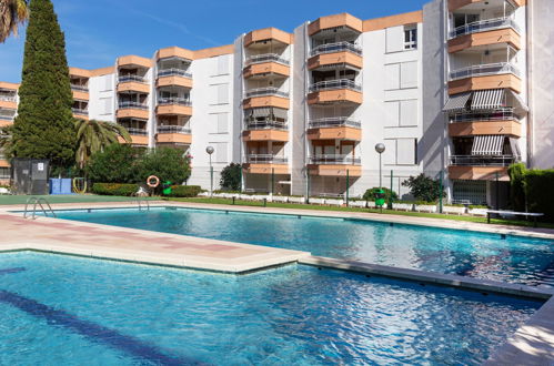 Foto 14 - Appartamento con 3 camere da letto a Salou con piscina e vista mare