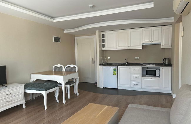 Daphne Residence - Photo 23