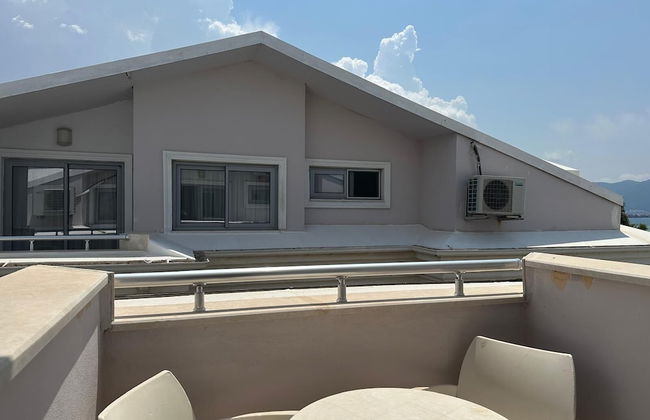 Daphne Residence - Photo 32