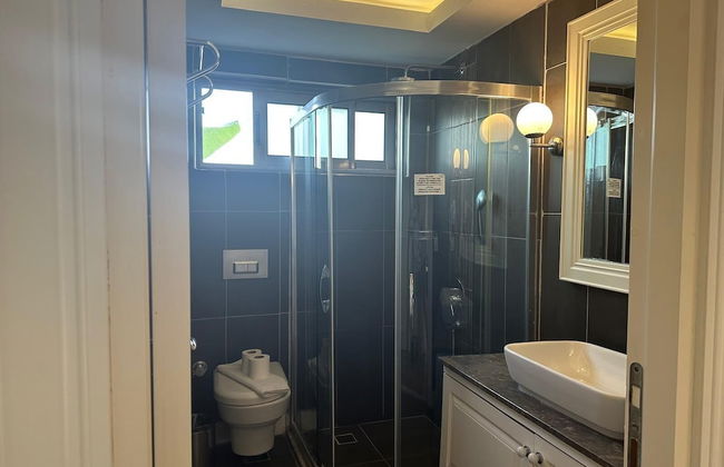 Daphne Residence - Photo 35