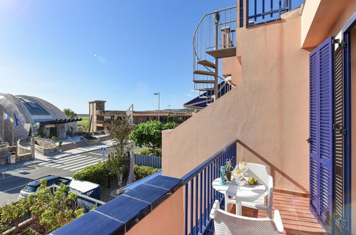 Photo 20 - 2 bedroom Apartment in San Bartolomé de Tirajana with swimming pool and sea view