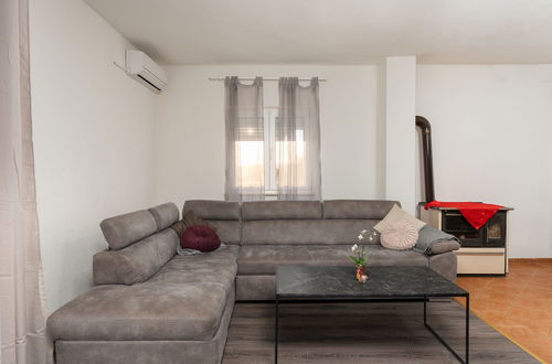 Photo 4 - Maison de 3 chambres à Jasenice avec terrasse