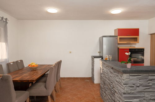 Photo 9 - Maison de 3 chambres à Jasenice avec terrasse