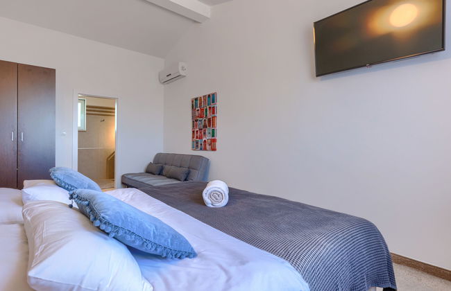 Casa de 6 quartos em Žminj com piscina privada e jardim - Foto 39