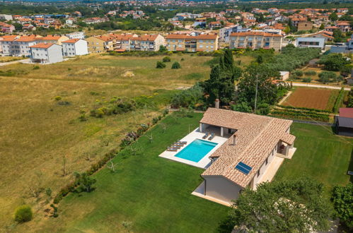 Foto 58 - Haus mit 3 Schlafzimmern in Pula mit privater pool und blick aufs meer