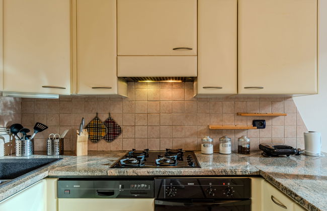 Casa de 4 quartos em Valsolda com terraço - Foto 12