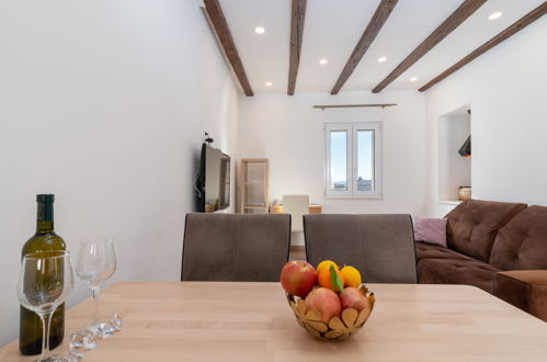 Foto 10 - Apartamento de 1 habitación en Split con terraza y vistas al mar