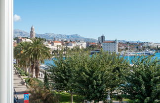 Foto 1 - Appartamento con 1 camera da letto a Spalato con terrazza e vista mare