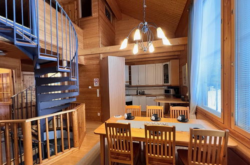 Foto 4 - Casa de 3 habitaciones en Kittilä con sauna y vistas a la montaña