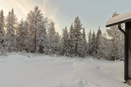 Foto 19 - Casa de 3 habitaciones en Kuusamo con sauna y vistas a la montaña