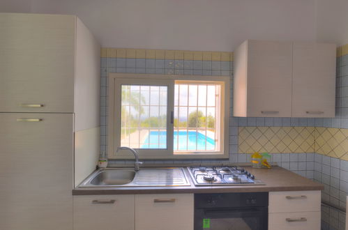 Photo 8 - 3 bedroom House in Floridia with private pool and garden