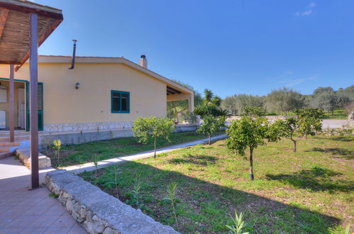 Foto 5 - Casa de 3 quartos em Floridia com piscina privada e vistas do mar