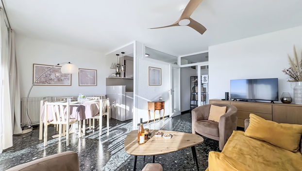 Appartement de 3 chambres à Le Grau-du-Roi avec terrasse - Photo 2