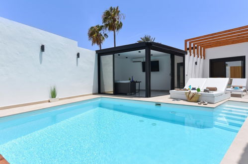 Photo 1 - Maison de 2 chambres à San Bartolomé de Tirajana avec piscine privée et terrasse