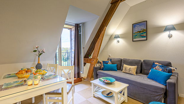 2 bedroom Apartment in Baden with swimming pool and garden - Photo 3