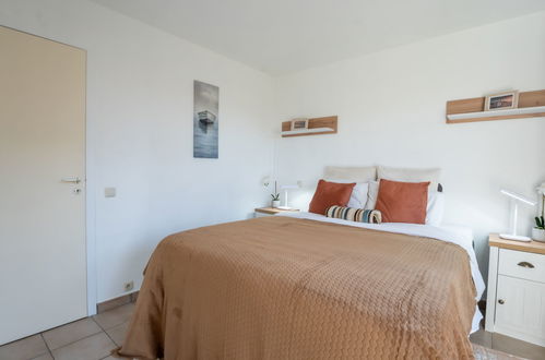 Photo 16 - 1 bedroom Apartment in De Haan with private pool and sea view