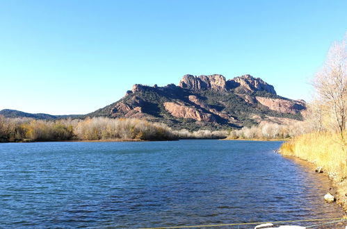 Foto 43 - Haus mit 1 Schlafzimmer in Roquebrune-sur-Argens mit schwimmbad und blick aufs meer