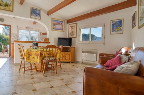 Foto 5 - Casa de 1 habitación en Roquebrune-sur-Argens con piscina y vistas al mar