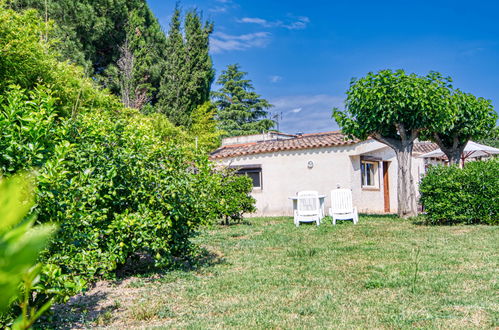 Foto 16 - Haus mit 1 Schlafzimmer in Roquebrune-sur-Argens mit schwimmbad und garten