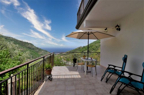 Foto 1 - Casa de 2 quartos em Gioiosa Marea com piscina privada e vistas do mar