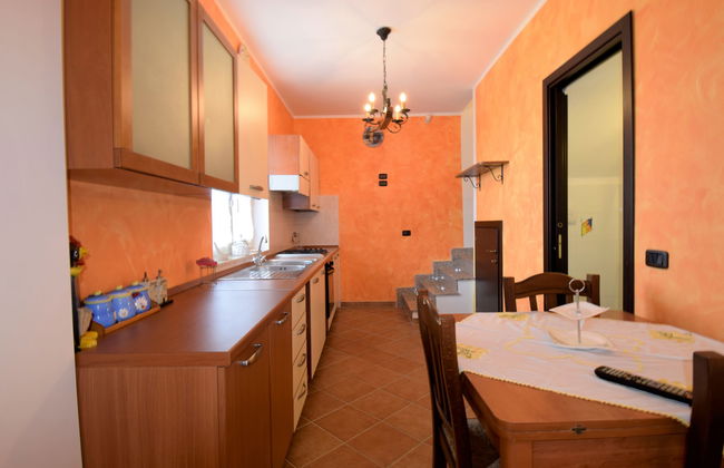 Casa de 4 quartos em Gioiosa Marea com jardim e terraço - Foto 22