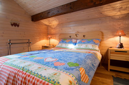 Foto 6 - Appartamento con 2 camere da letto a Cerklje na Gorenjskem con giardino
