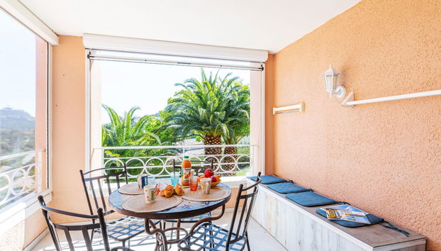 Apartment mit 1 Schlafzimmer in Saint-Raphaël mit schwimmbad und garten - Foto 5