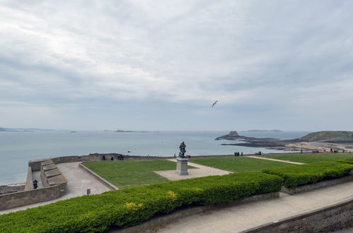 Photo 6 - Appartement de 3 chambres à Saint-Malo avec vues à la mer