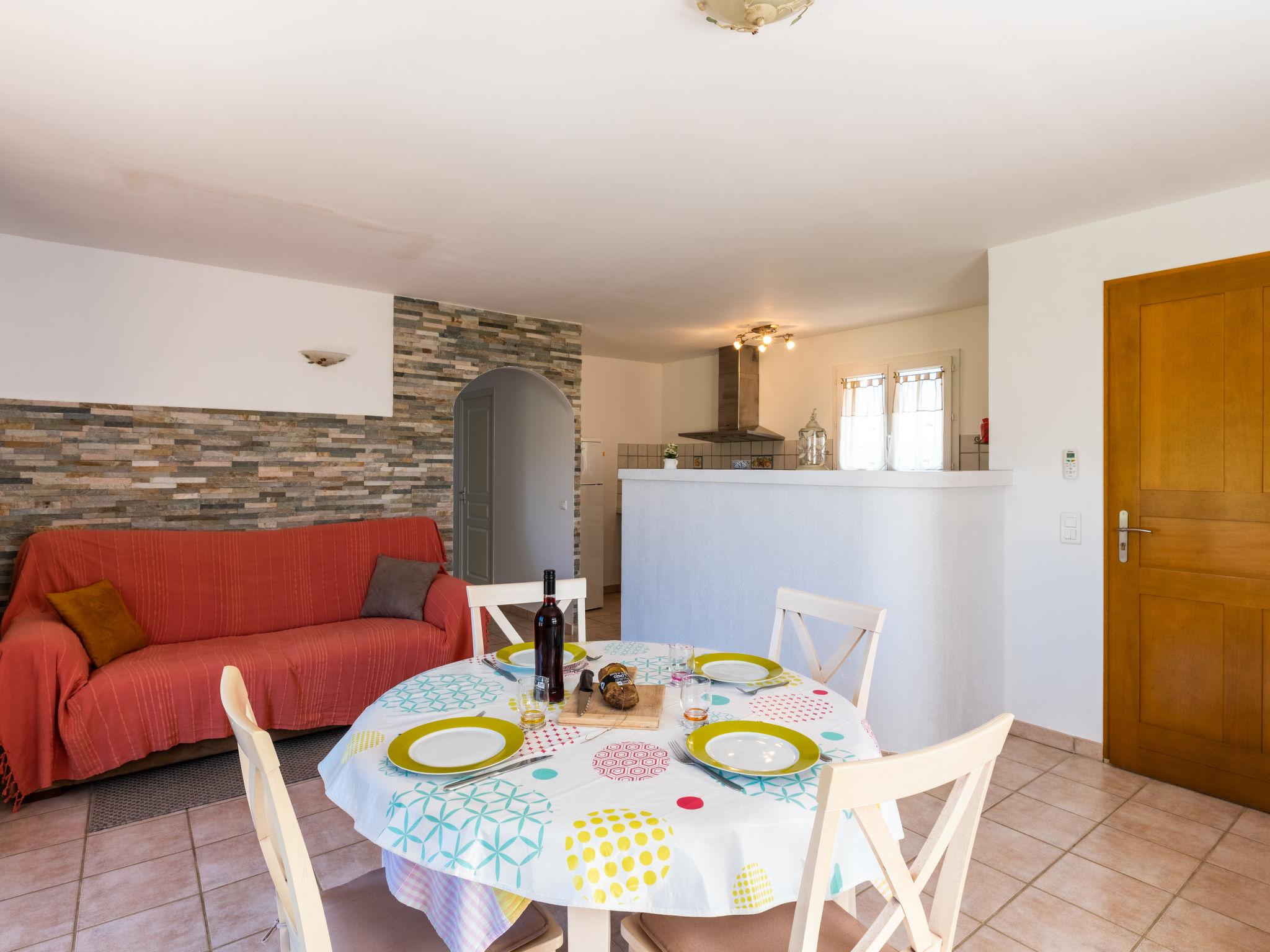 Photo 8 - 2 bedroom House in Porto-Vecchio with garden and terrace