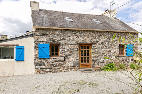 Photo 1 - Maison de 2 chambres à Hanvec avec jardin et terrasse