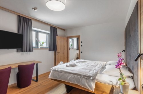 Foto 13 - Appartamento con 1 camera da letto a Piesendorf con piscina e vista sulle montagne