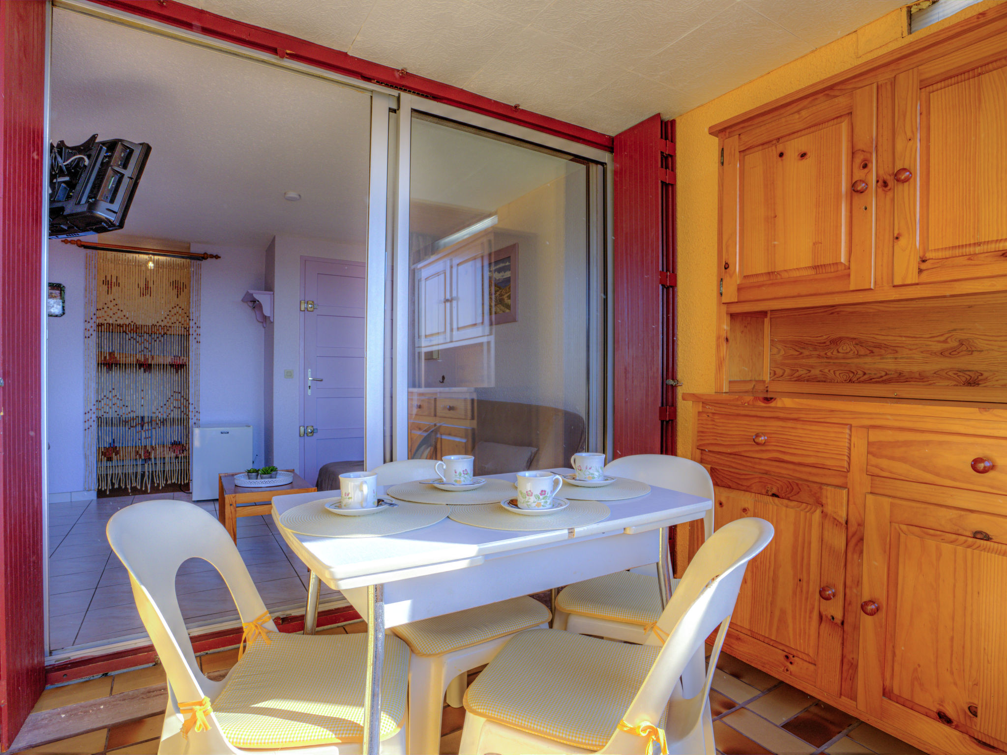 Foto 10 - Apartamento de 2 quartos em Saint-Cyprien com vistas do mar