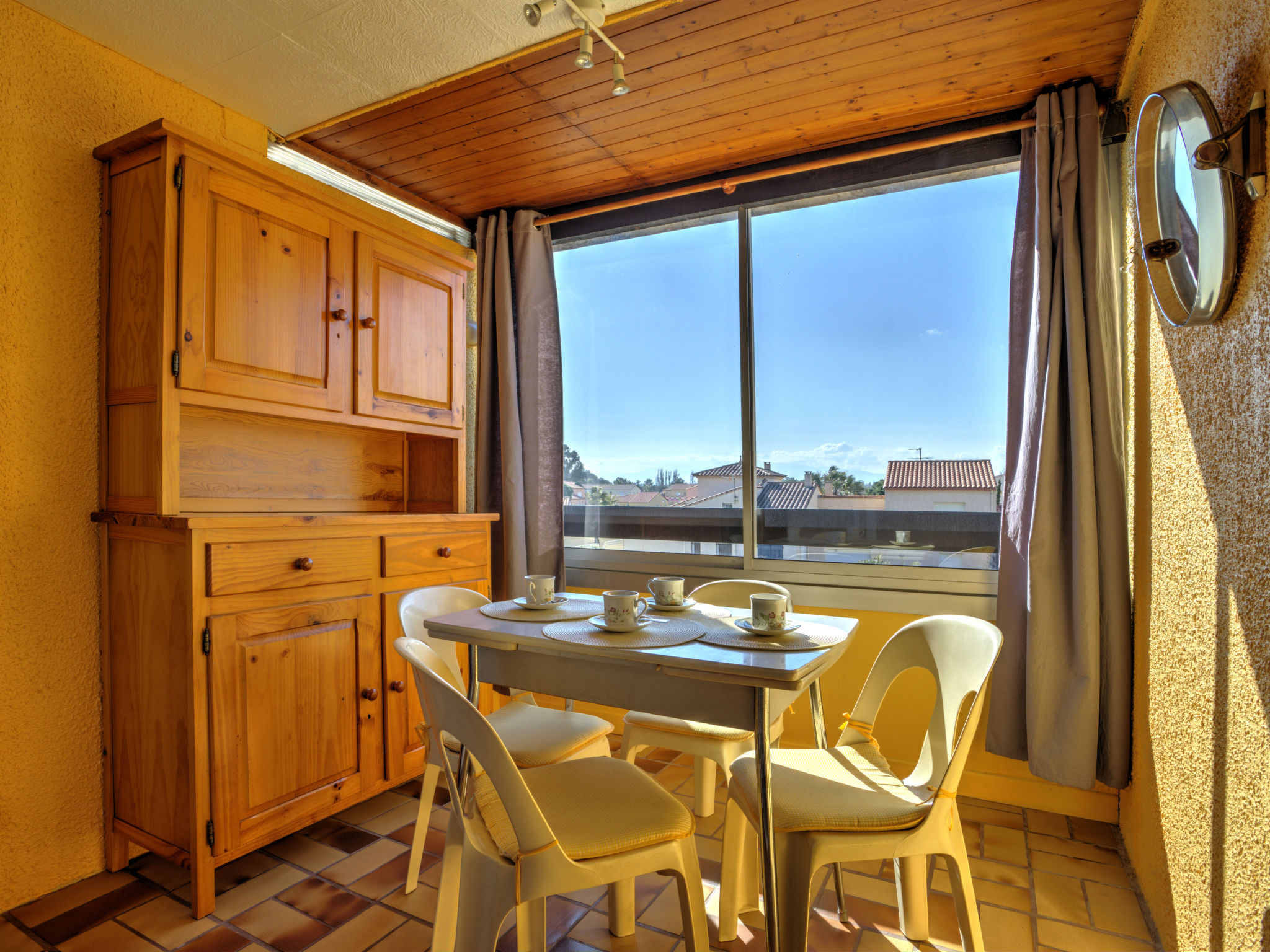 Foto 3 - Apartamento de 2 quartos em Saint-Cyprien com vistas do mar
