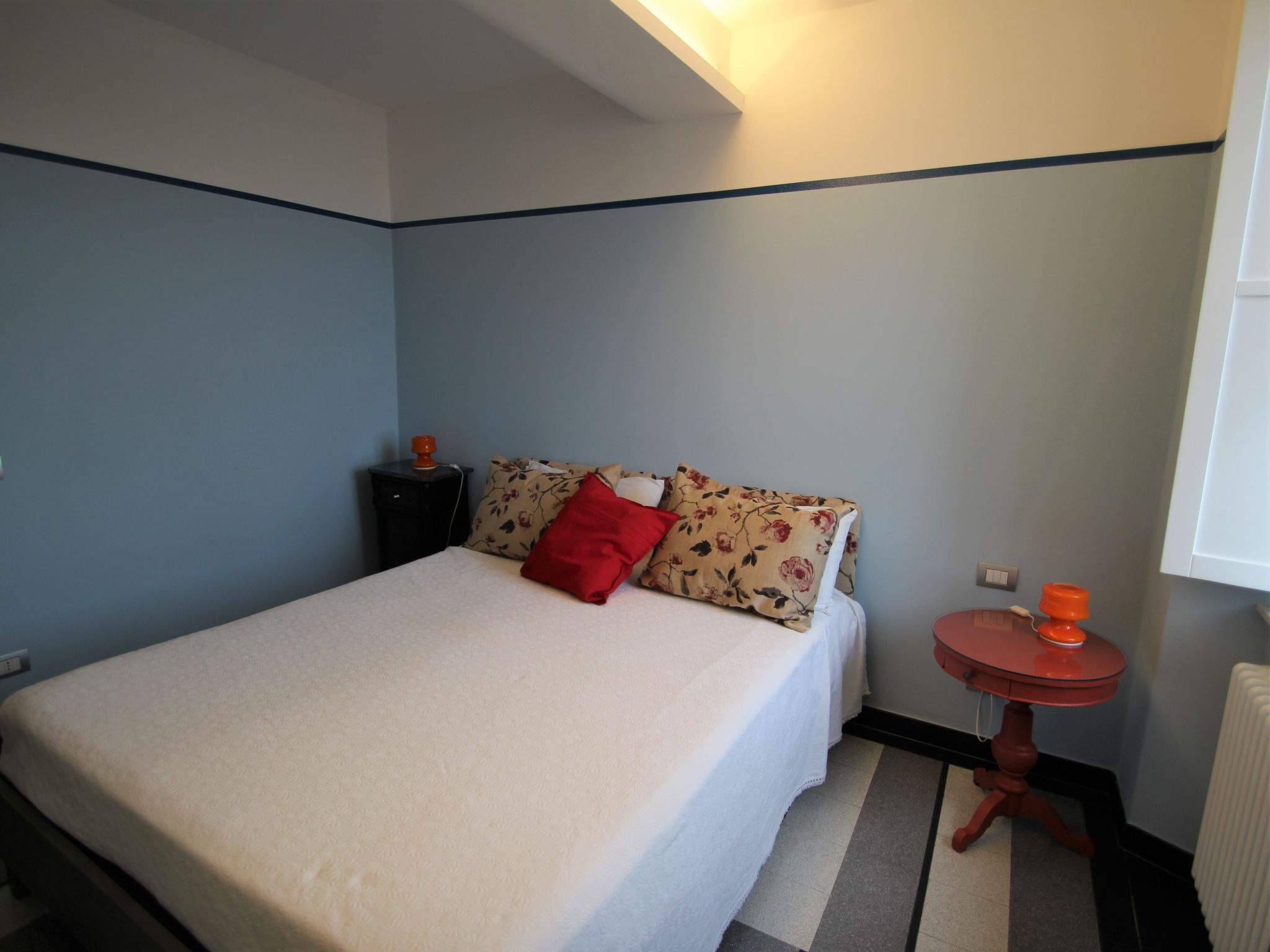 Foto 11 - Appartamento con 3 camere da letto a Sestri Levante con vista mare