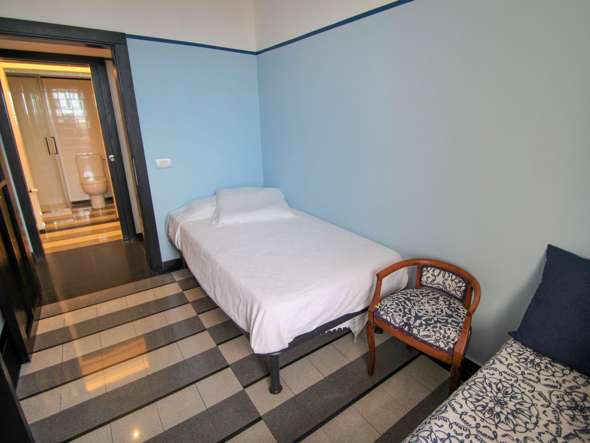 Foto 17 - Appartamento con 3 camere da letto a Sestri Levante con vista mare
