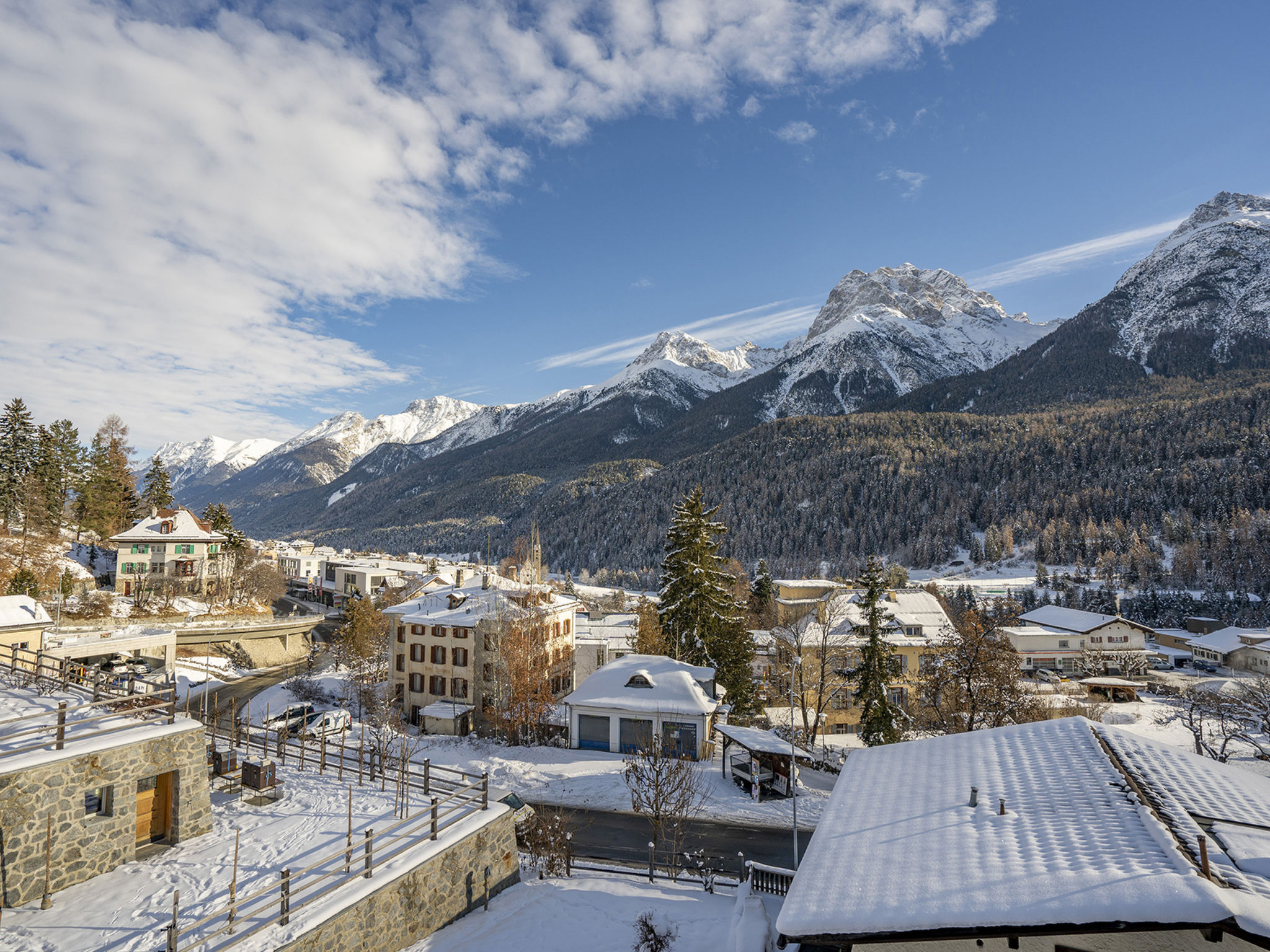 Foto 2 - Apartamento de 1 habitación en Scuol con vistas a la montaña