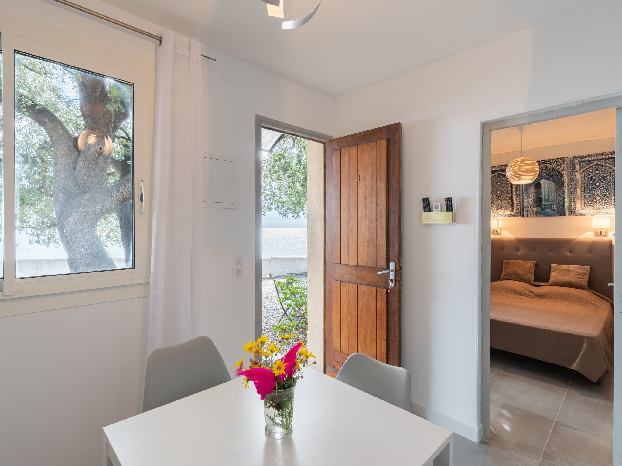 Foto 4 - Casa de 2 habitaciones en Sari-Solenzara con jardín y vistas al mar