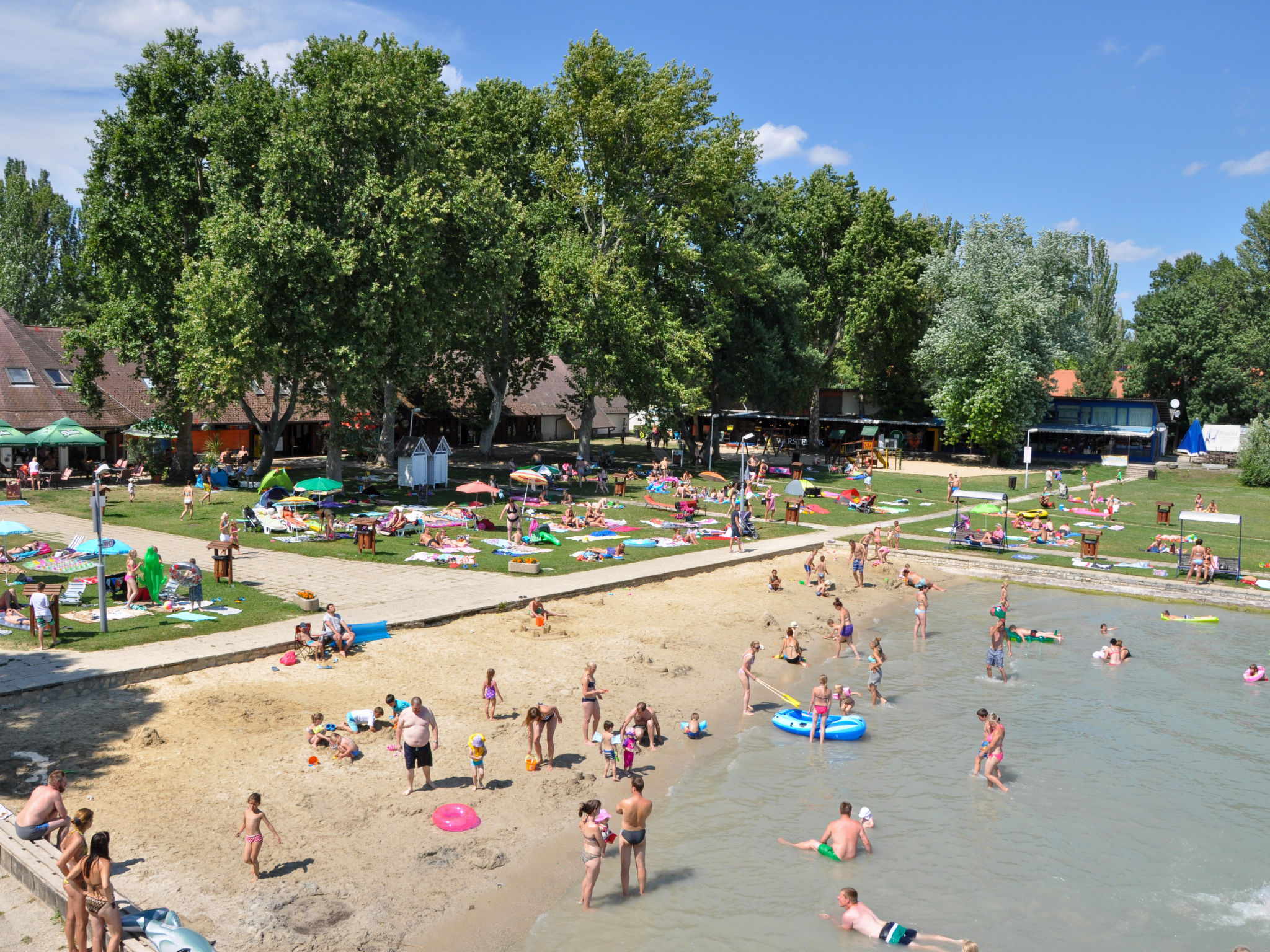 Photo 23 - Maison de 2 chambres à Balatonfüred avec piscine et vues sur la montagne