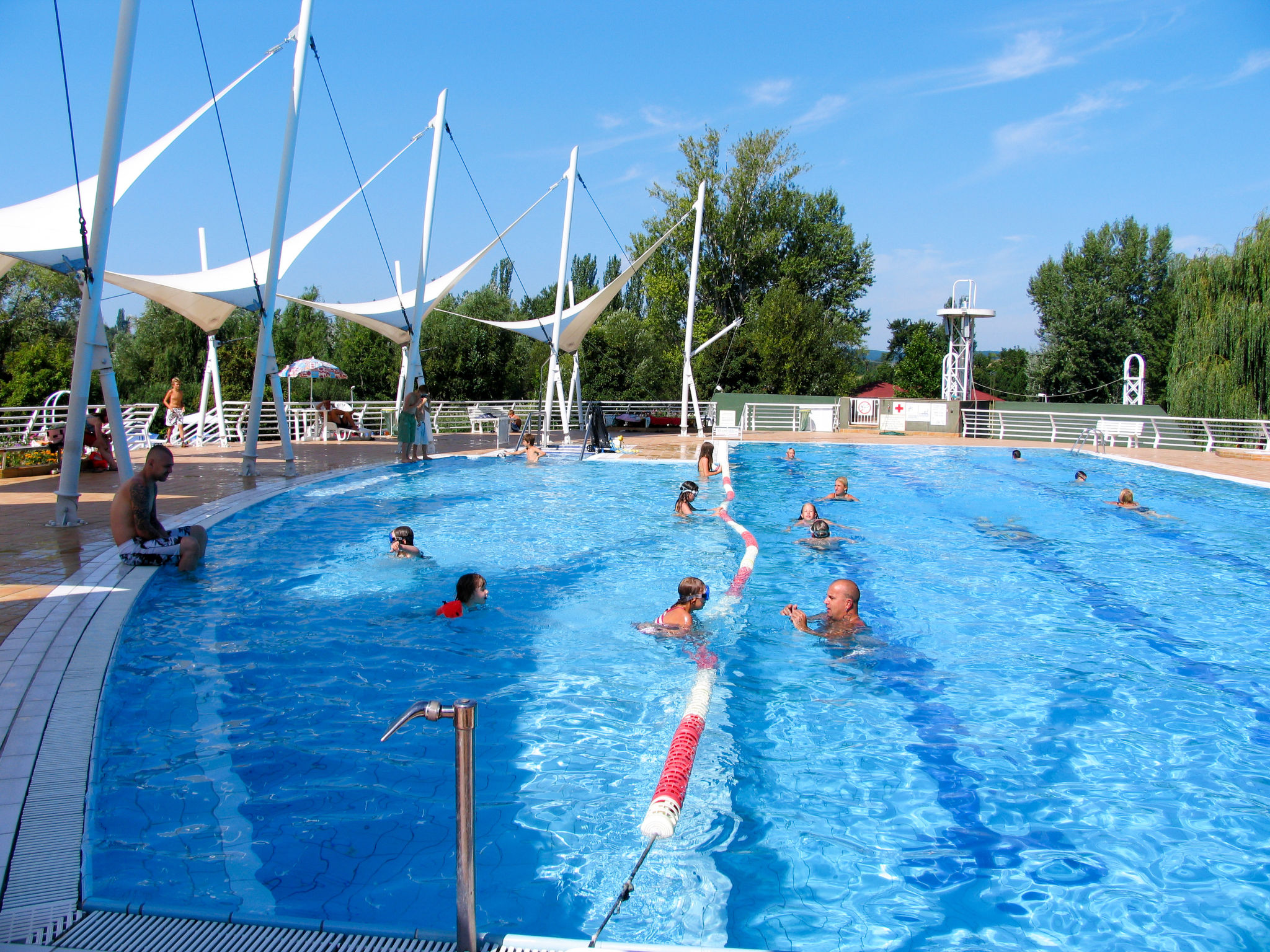 Foto 10 - Casa de 2 quartos em Balatonfüred com piscina e vista para a montanha