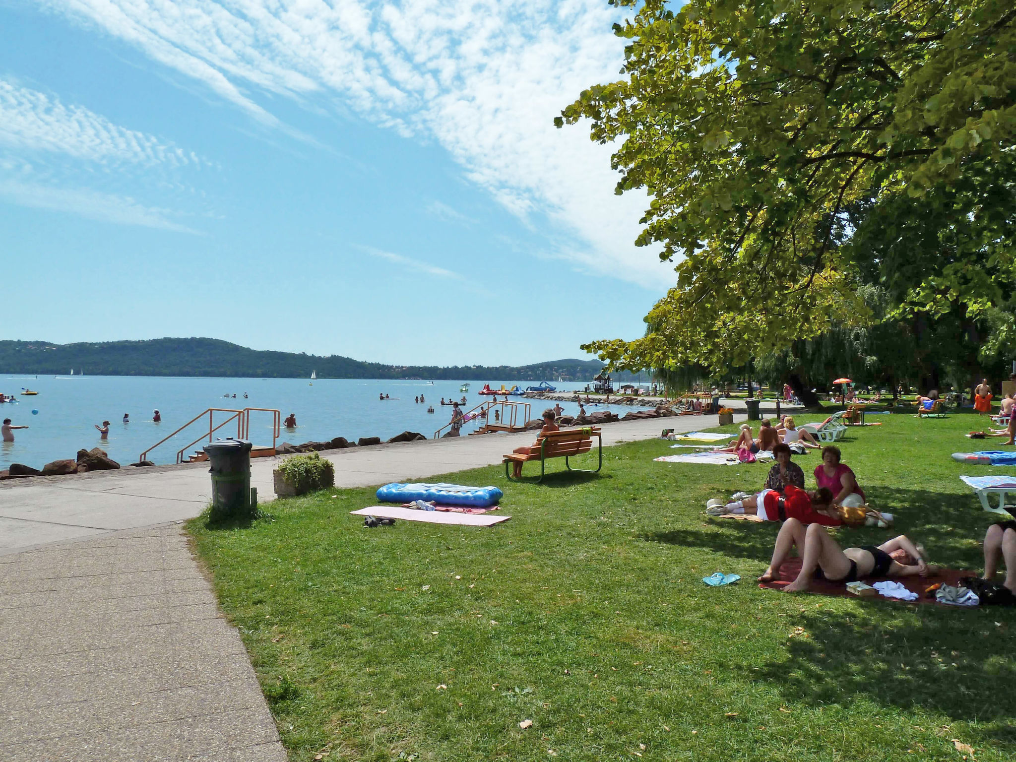 Foto 5 - Casa de 2 habitaciones en Balatonfüred con piscina y jardín