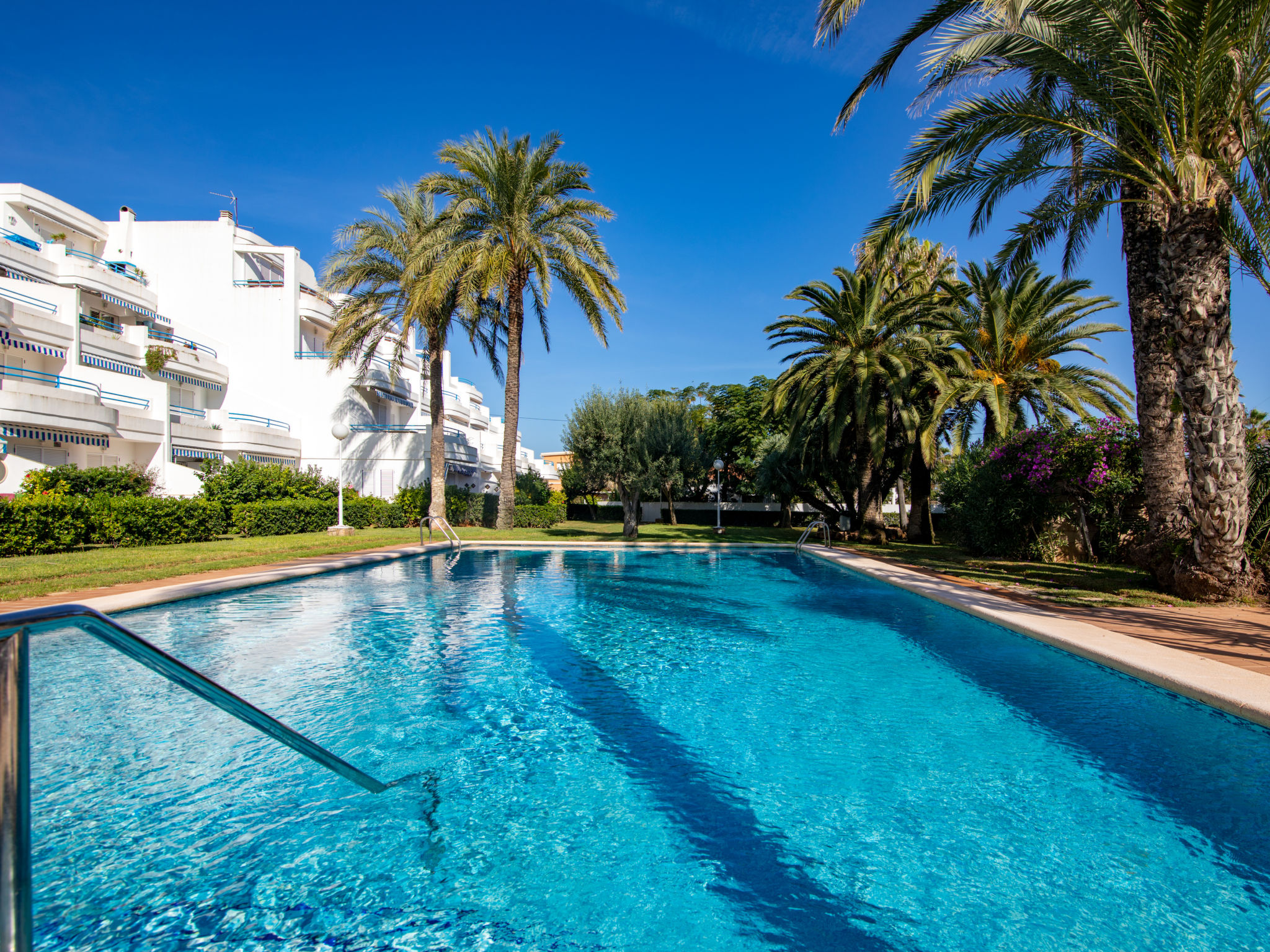 Photo 2 - Appartement de 2 chambres à Dénia avec piscine et vues à la mer