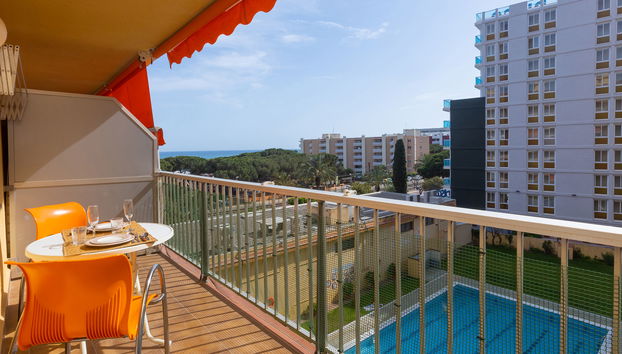 Apartment mit 3 Schlafzimmern in Malgrat de Mar mit schwimmbad und garten - Foto 2