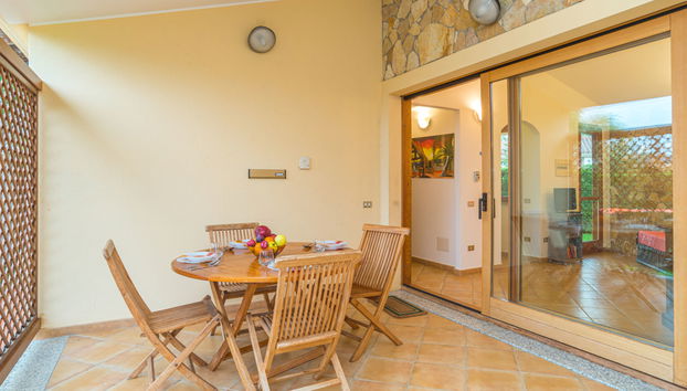 Casa de 2 quartos em Muravera com jardim e terraço - Foto 5