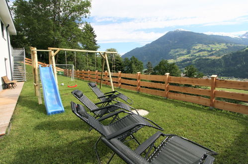 Foto 6 - Appartamento con 2 camere da letto a Kaltenbach con terrazza e vista sulle montagne