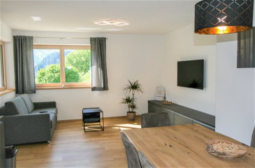 Photo 4 - Appartement de 2 chambres à Kaltenbach avec terrasse et vues sur la montagne