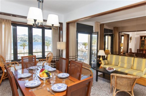 Foto 3 - Apartamento de 3 habitaciones en Llançà con vistas al mar
