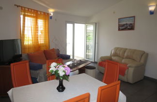 Foto 3 - Apartamento de 1 habitación en Jasenice con vistas al mar