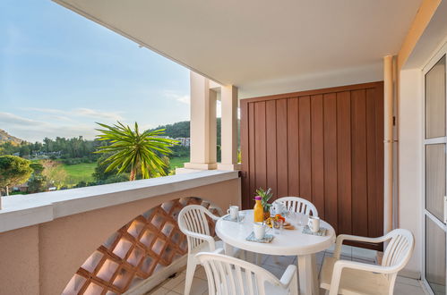 Photo 11 - Appartement de 1 chambre à Saint-Raphaël avec piscine et jardin