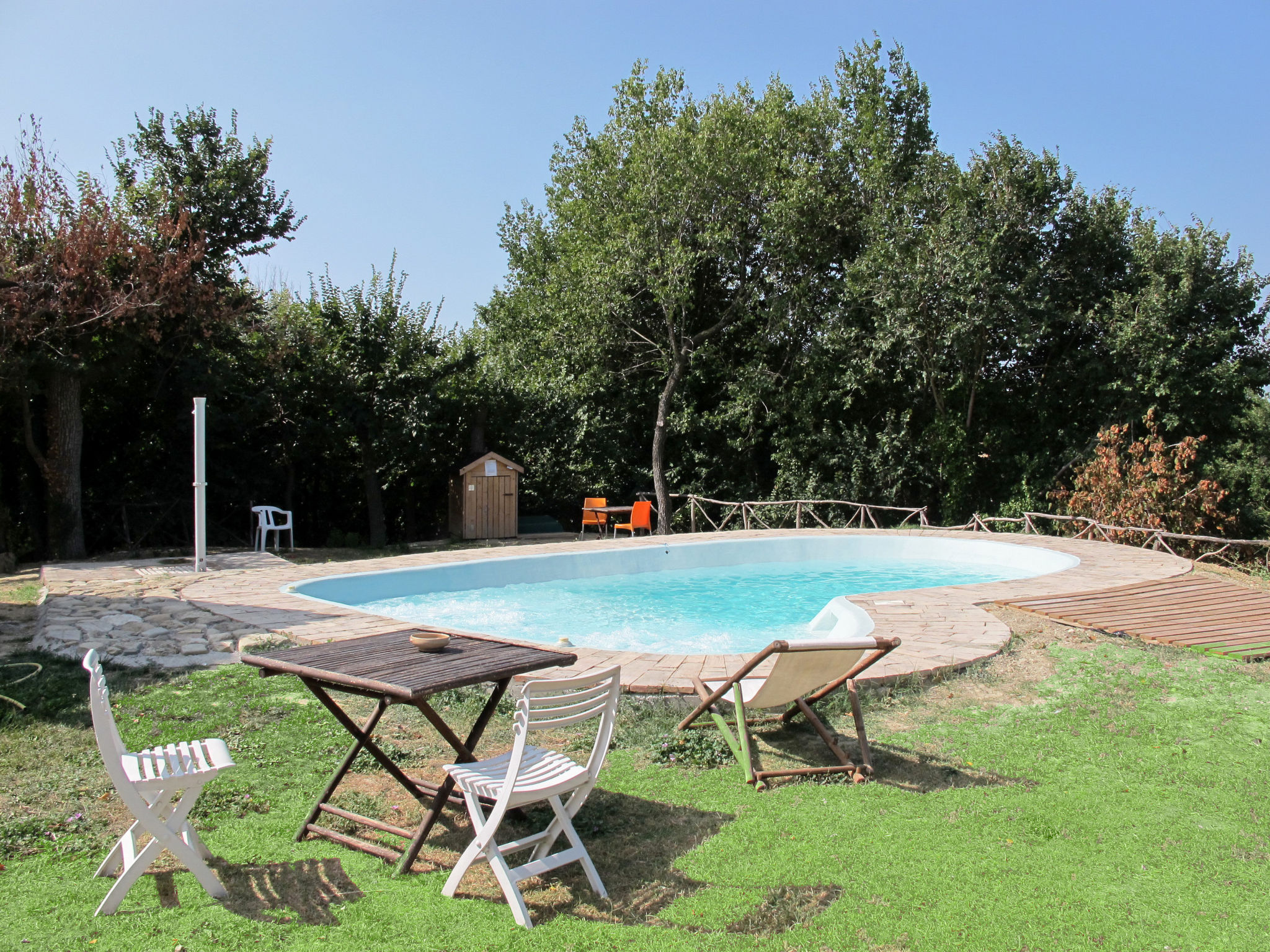 Photo 2 - 1 bedroom Apartment in Pesaro with swimming pool and garden